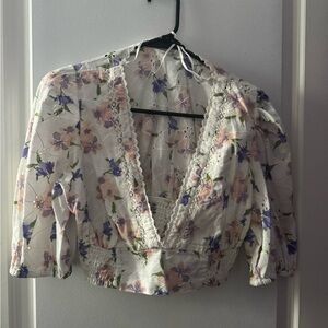 🌸 ZARA Floral Eyelet Lace Crop Blouse